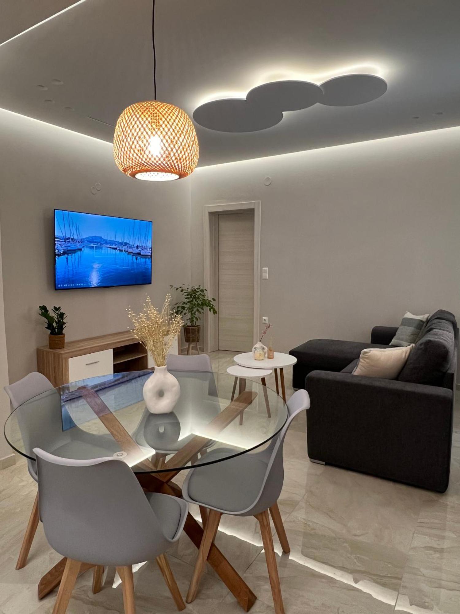 Oroa Apts 公寓 Kavála
